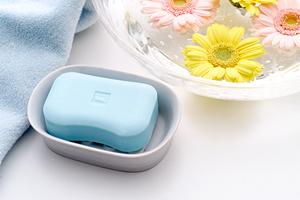 名古屋でニューボーンフォトの記念撮影